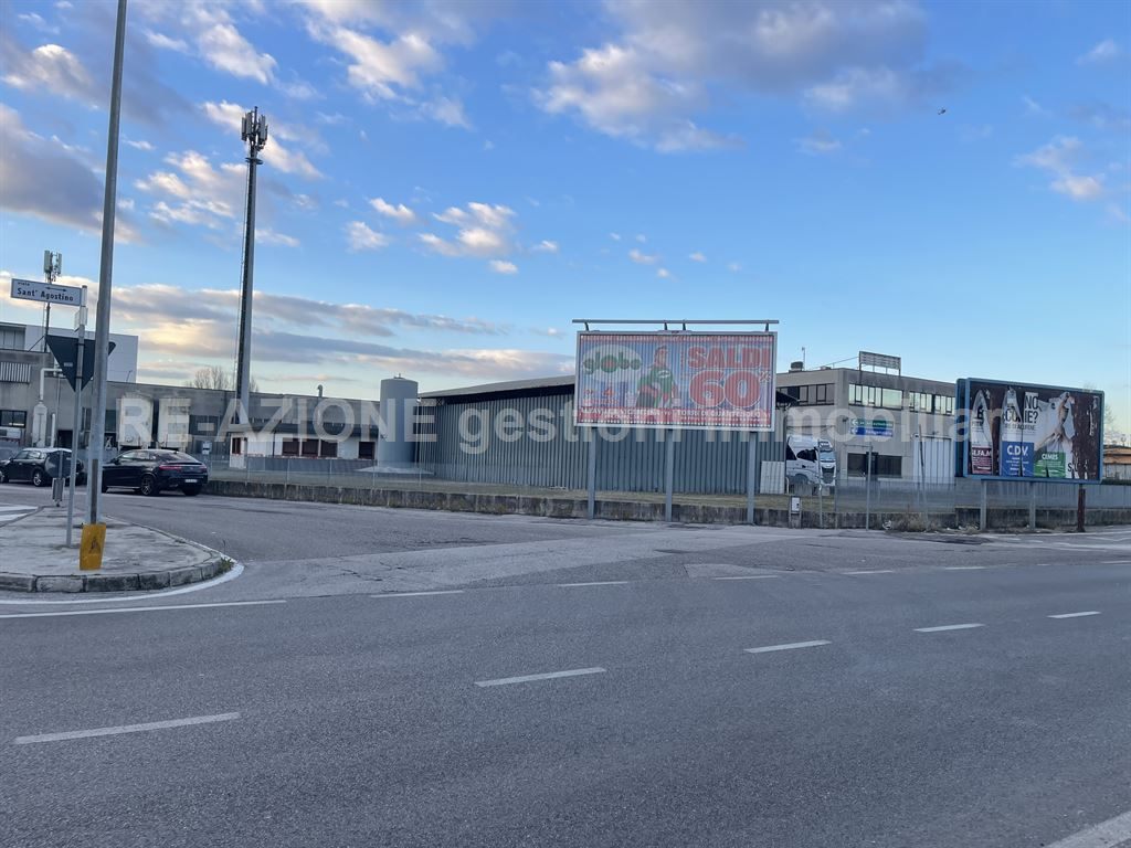 CAPANNONE A VICENZA IN ZONA INDUSTRIALE OVEST